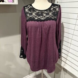 Kiyonna Plum Lace Accent Blouse‎